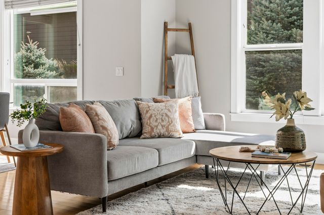 61425 Davis Lake Loop, Bend, OR 97702