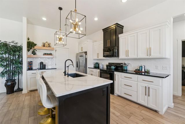 2248 CR 1334, Blanchard, OK 73010