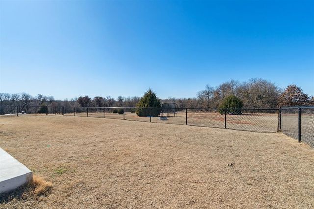 2248 CR 1334, Blanchard, OK 73010