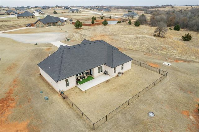 2248 CR 1334, Blanchard, OK 73010