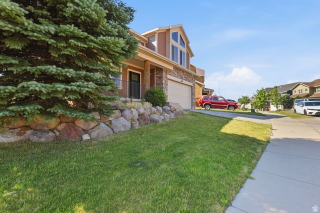 15119 S EAGLE CHASE DR, Draper, UT 84020