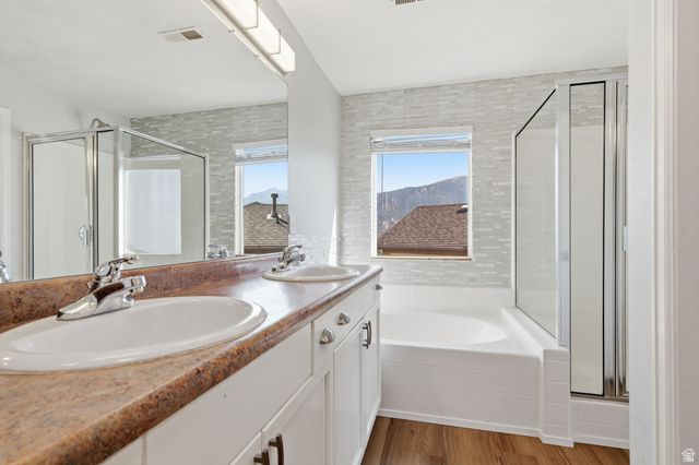 15119 S EAGLE CHASE DR, Draper, UT 84020
