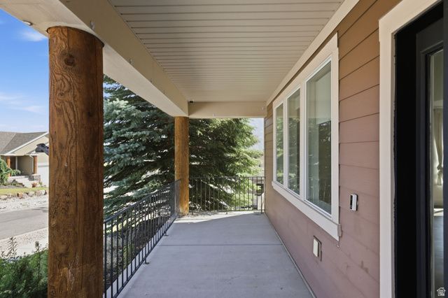 15119 S EAGLE CHASE DR, Draper, UT 84020