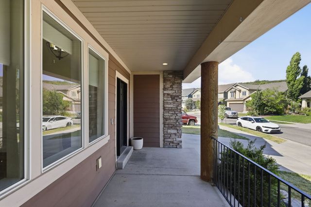 15119 S EAGLE CHASE DR, Draper, UT 84020
