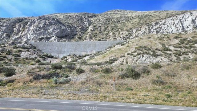 14 Crown V14 Rd Vic Arrastr, Acton, CA 93510