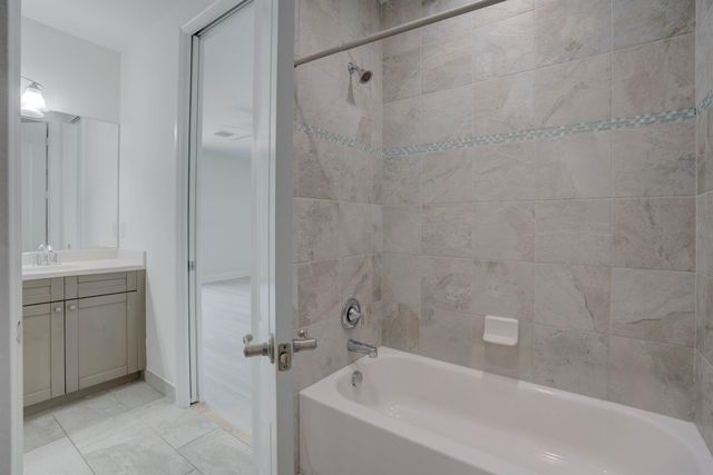 209 Diamante Way, Jupiter, FL 33477