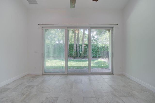 209 Diamante Way, Jupiter, FL 33477