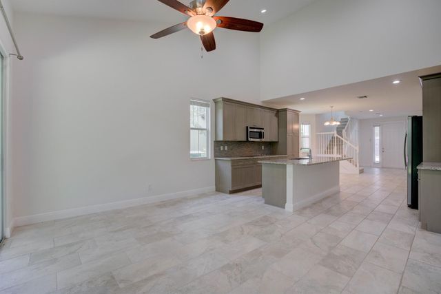 209 Diamante Way, Jupiter, FL 33477