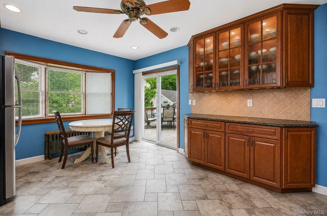 257 Jefferson Street, Franklin Square, NY 11010