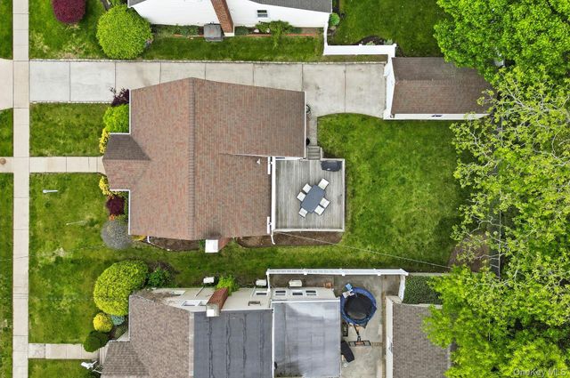 257 Jefferson Street, Franklin Square, NY 11010