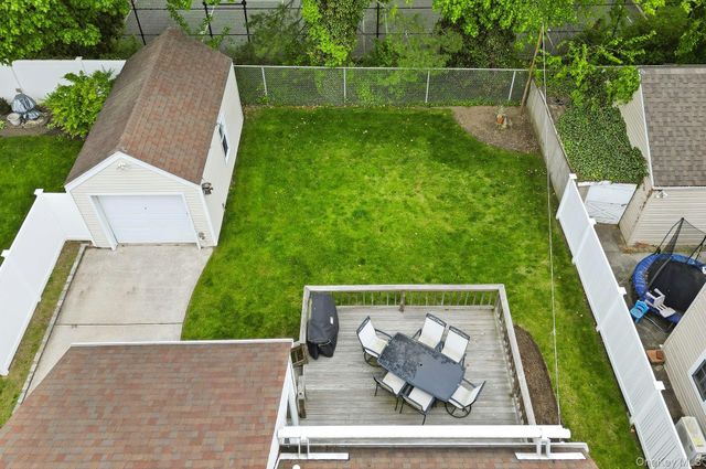 257 Jefferson Street, Franklin Square, NY 11010