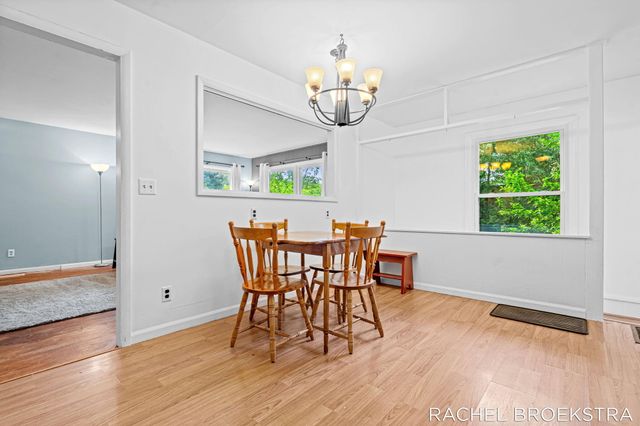15703 Vineyard Drive, Spring Lake, MI 49456