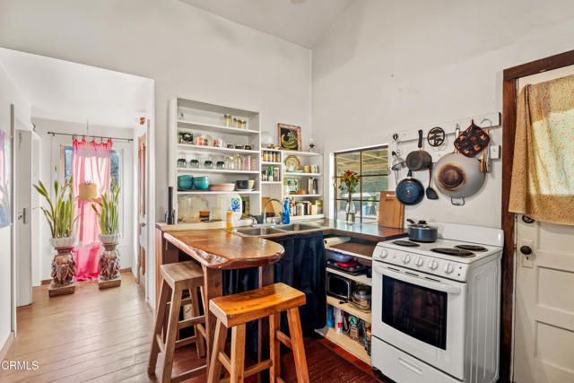 10250 Nichols Lane, Mendocino, CA 95460