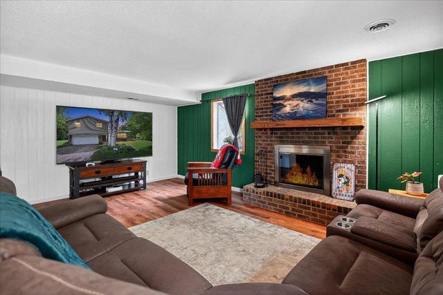 3795 Sunhill Drive, Madison, WI 53718