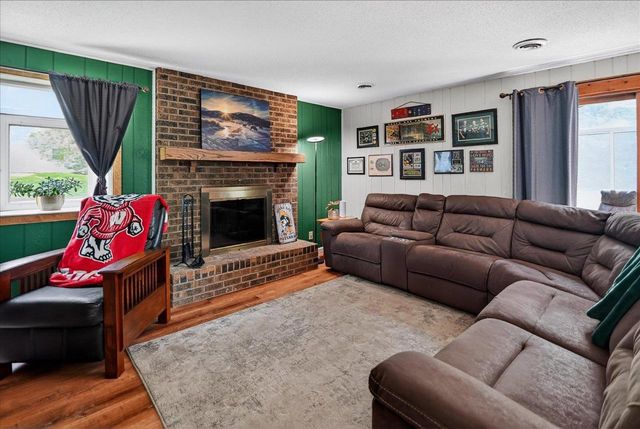 3795 Sunhill Drive, Madison, WI 53718