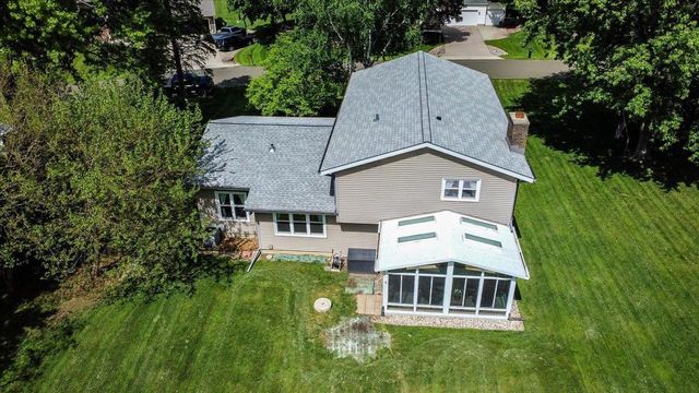 3795 Sunhill Drive, Madison, WI 53718