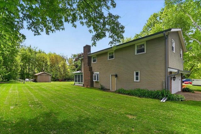 3795 Sunhill Drive, Madison, WI 53718