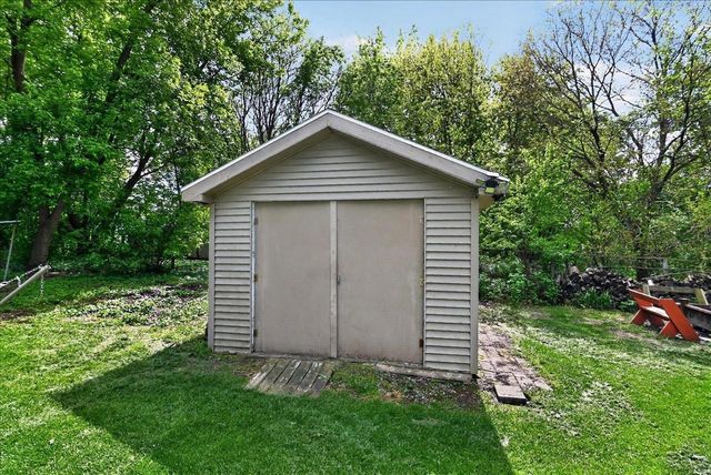 3795 Sunhill Drive, Madison, WI 53718
