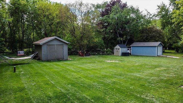 3795 Sunhill Drive, Madison, WI 53718