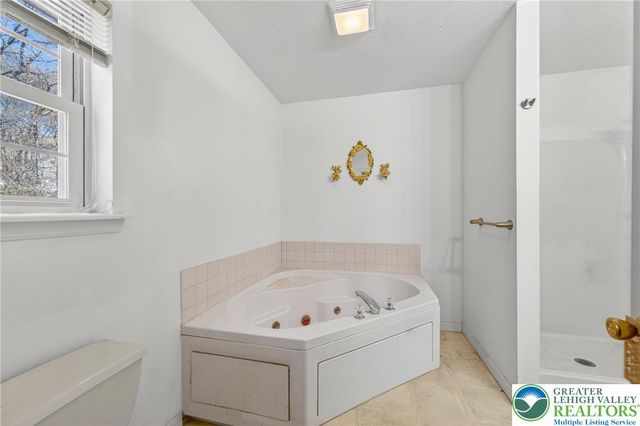 135 Harvest Way, Tunkhannock Twp, PA 18334
