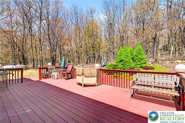 135 Harvest Way, Tunkhannock Twp, PA 18334