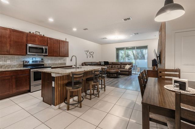 3327 PLEASANT WILLOW COURT, Brandon, FL 33511