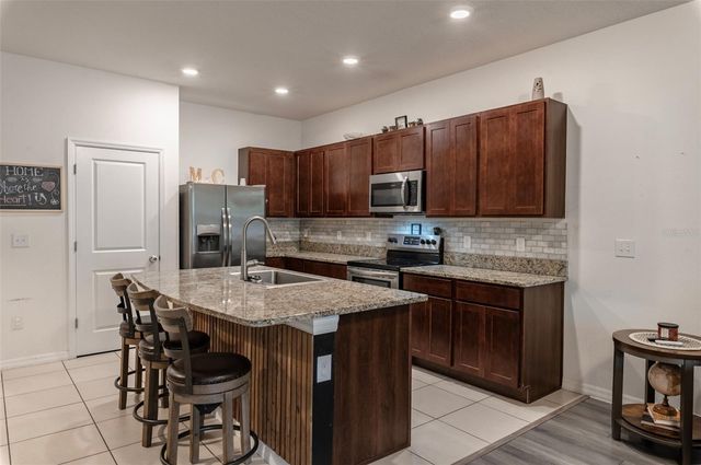 3327 PLEASANT WILLOW COURT, Brandon, FL 33511