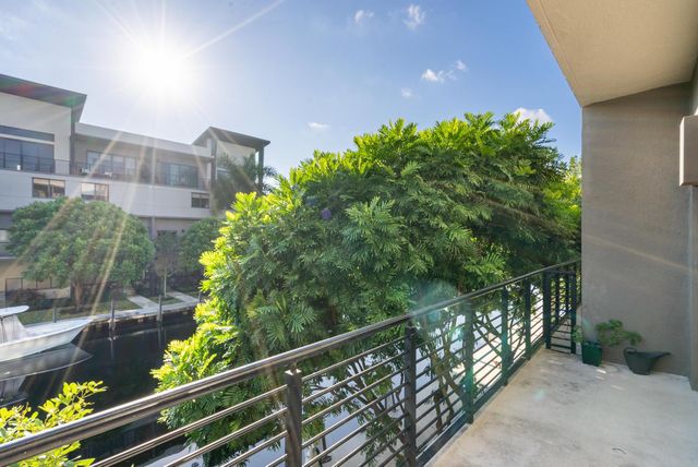 180 SE 4TH Terrace, Pompano Beach, FL 33060