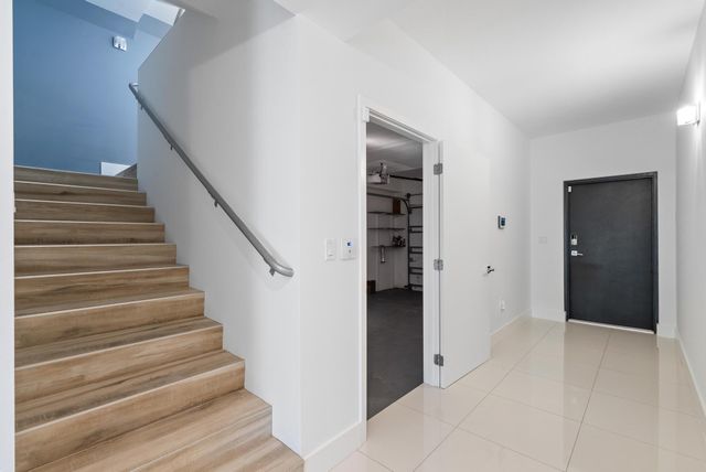 180 SE 4TH Terrace, Pompano Beach, FL 33060