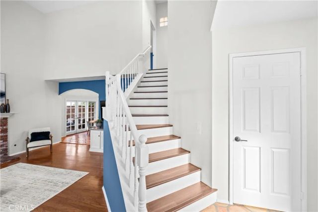 208 Calabria Court, Costa Mesa, CA 92627