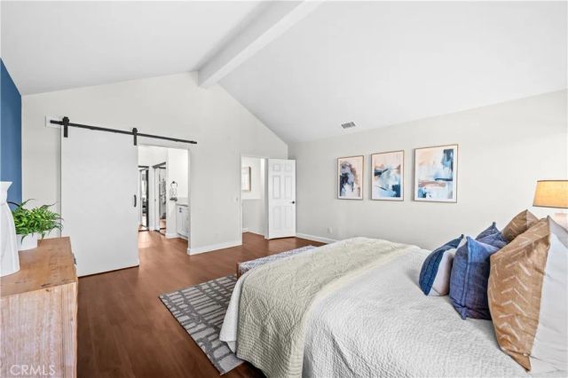 208 Calabria Court, Costa Mesa, CA 92627