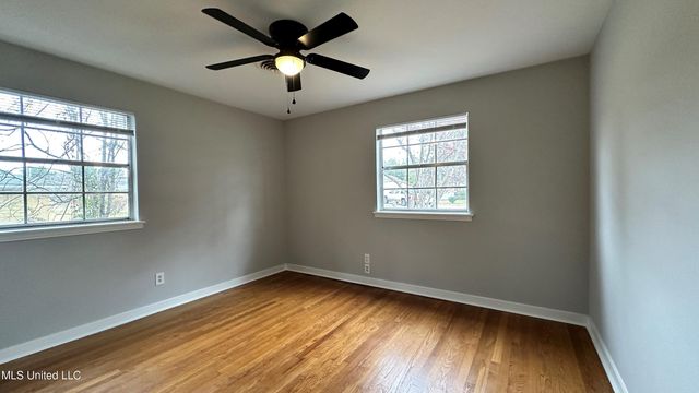 5849 Medallion Drive, Jackson, MS 39211