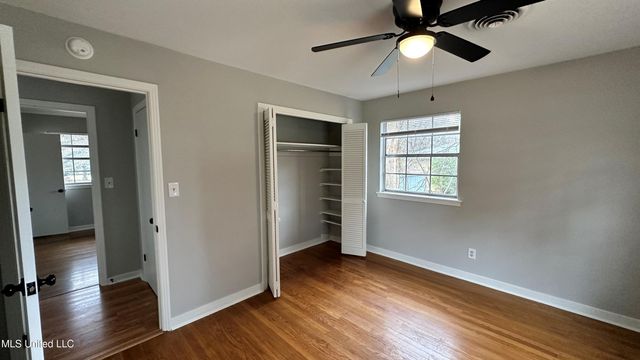 5849 Medallion Drive, Jackson, MS 39211
