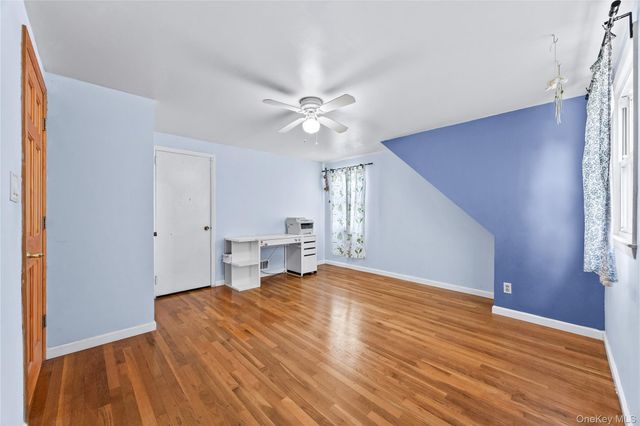 110 Briarcliff Road, Westbury, NY 11590