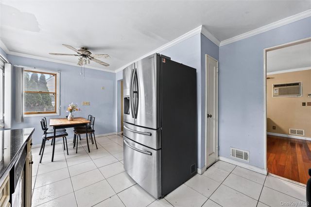 110 Briarcliff Road, Westbury, NY 11590