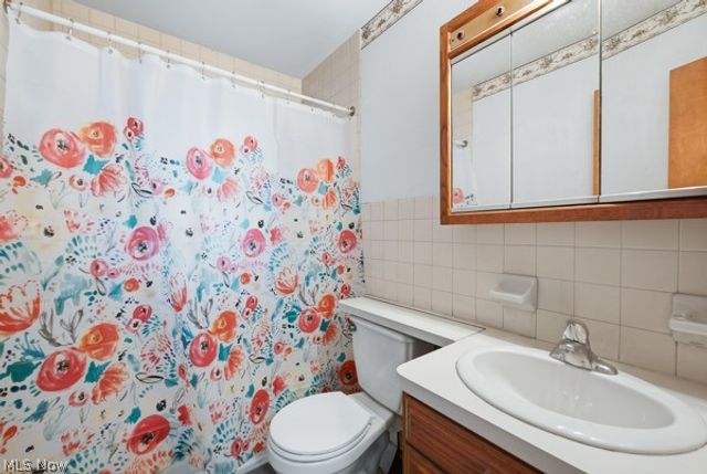 29940 Phillips Avenue, Wickliffe, OH 44092
