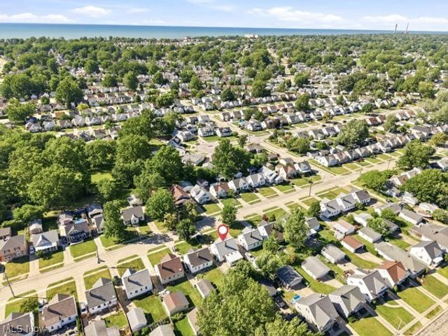 29940 Phillips Avenue, Wickliffe, OH 44092