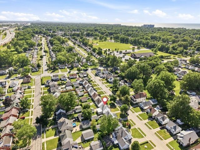 29940 Phillips Avenue, Wickliffe, OH 44092