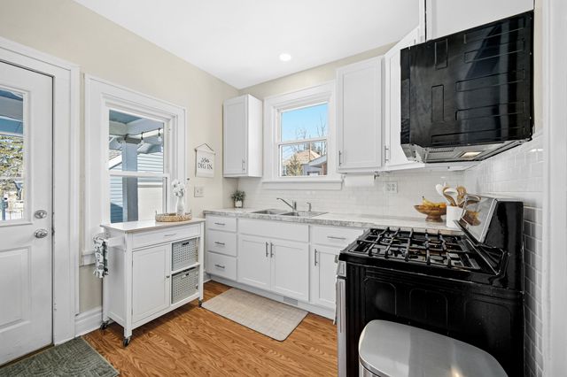 90 Franklin Court, La Porte, IN 46350