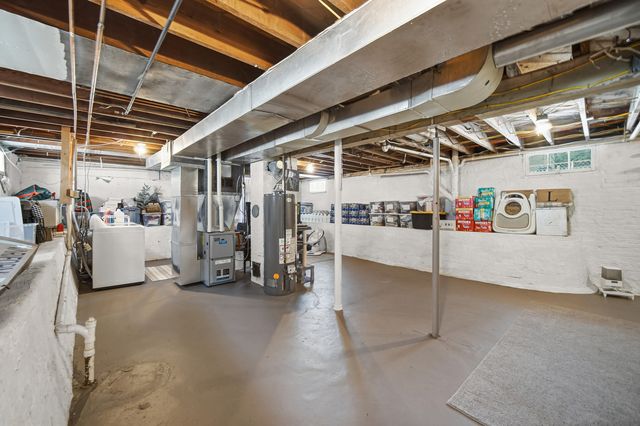 90 Franklin Court, La Porte, IN 46350