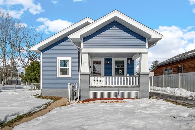 90 Franklin Court, La Porte, IN 46350