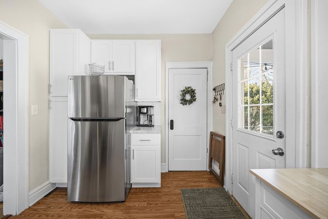 90 Franklin Court, La Porte, IN 46350