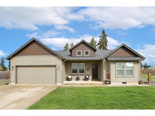 27309 8th St, Junction City, OR 97448