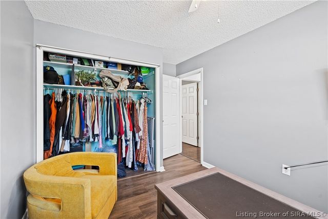 1312 Blackwood Court, Jeffersonville, IN 47130