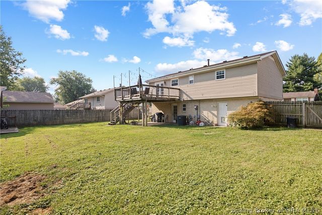1312 Blackwood Court, Jeffersonville, IN 47130