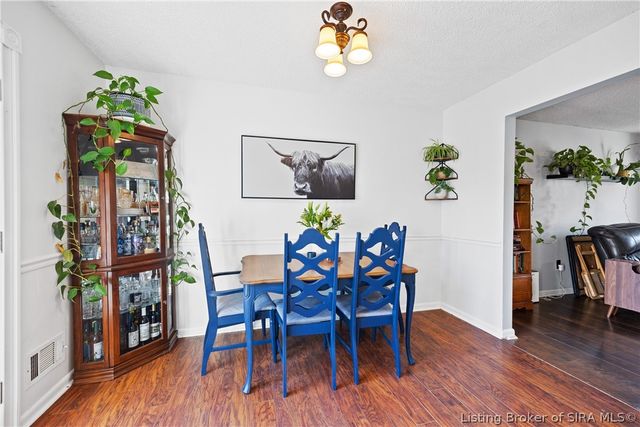 1312 Blackwood Court, Jeffersonville, IN 47130