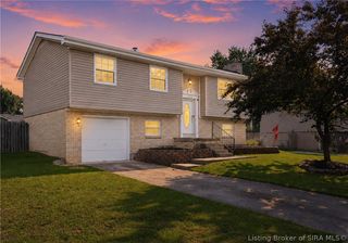 1312 Blackwood Court, Jeffersonville, IN 47130