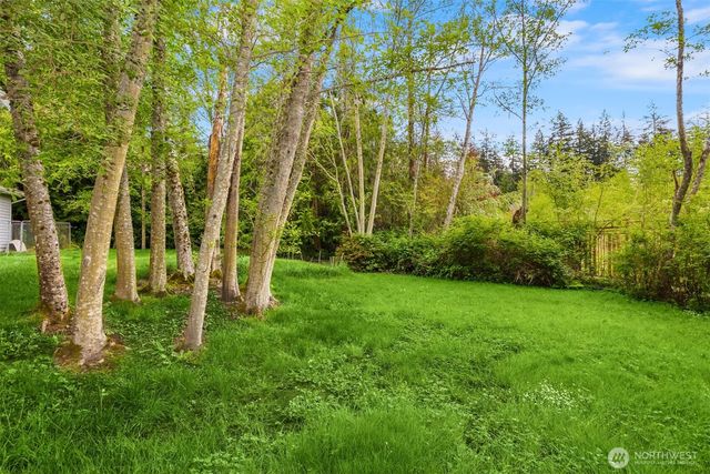 4331 Rhodes End NE, Bainbridge Island, WA 98110