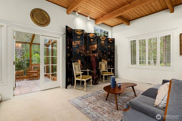 4331 Rhodes End NE, Bainbridge Island, WA 98110