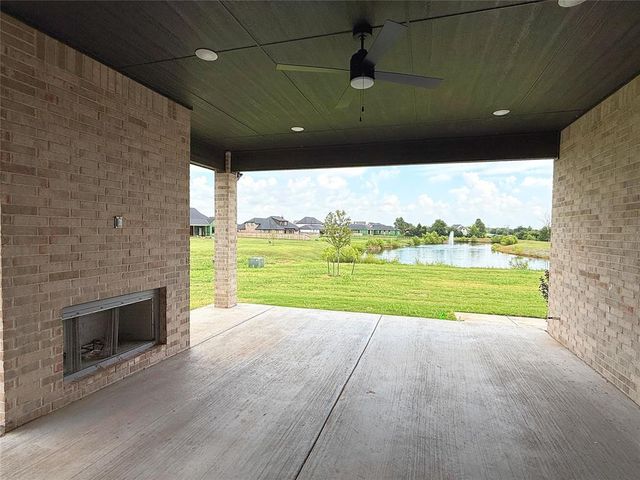 22312 Pine Bluff Way, Edmond, OK 73025